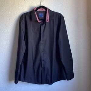 Gollnwe Men's Black Button-Up Shirt with Pink Collar